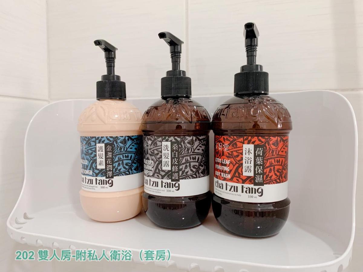 Tt Guesthouse旅人時光民宿 台南 エクステリア 写真